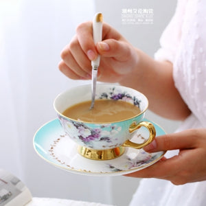 Open image in slideshow, Violet Bone China English afternoon tea set
